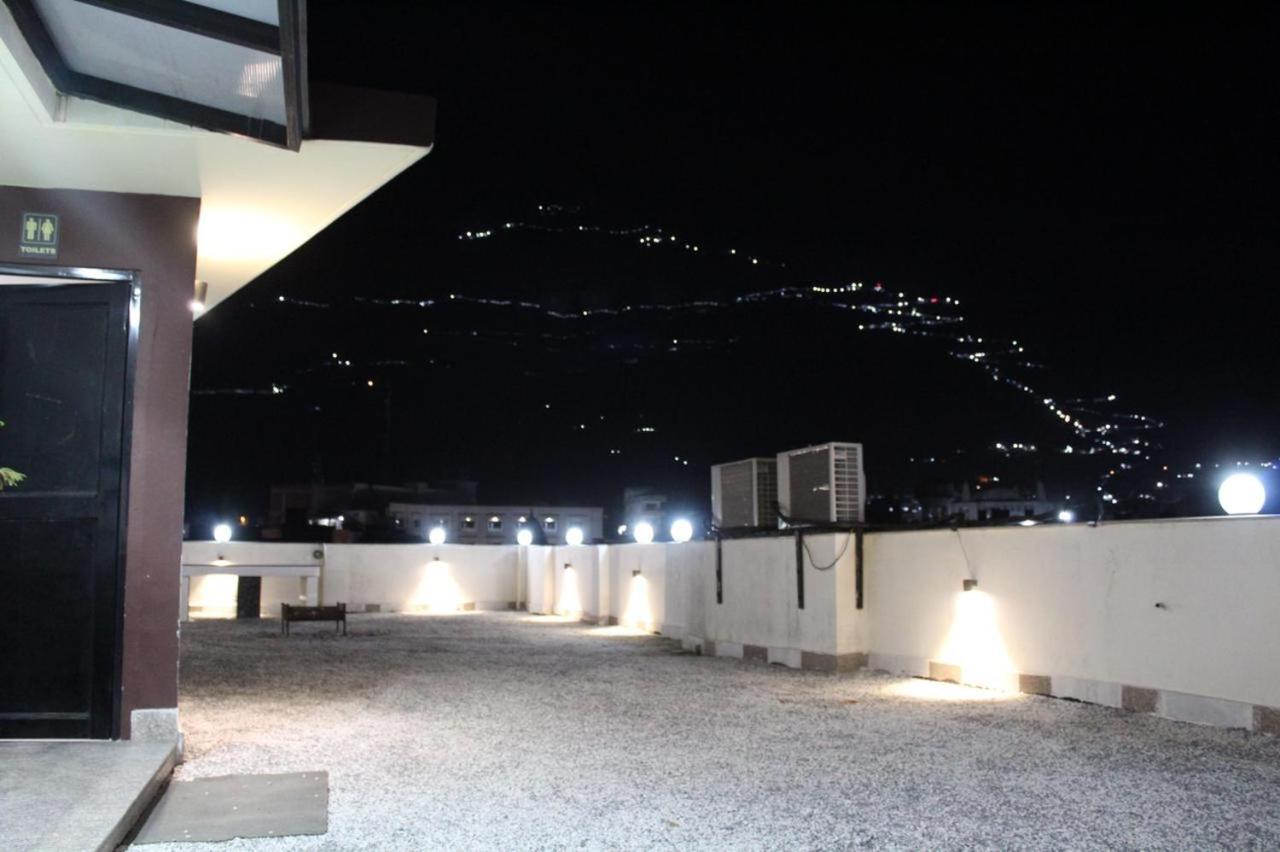 Hotel Katra Royal Stay Exterior foto